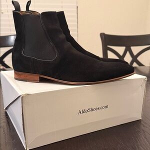 Aldo Men's Elegant Black Suede Boots